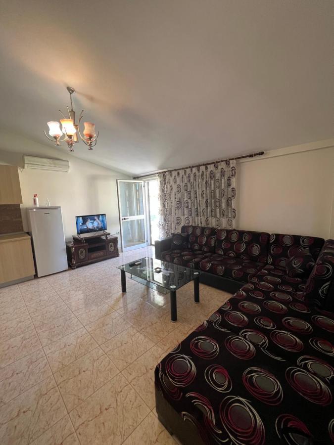 הוילה גולם House For Rent Jurgen מראה חיצוני תמונה